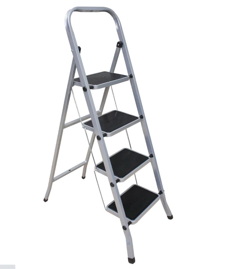 Стремянка  MAXI 4 ст. широкая антискользящая ступень (0.912м)(3шт)